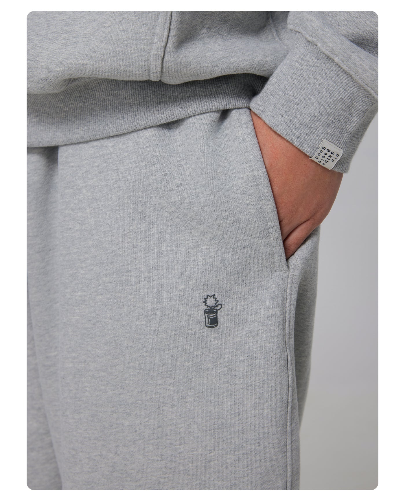 24AW Logo Padded Sweatpants